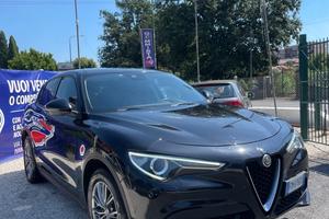 Alfa Romeo Stelvio 2.2 Turbodiesel 180 CV AT8 RWD 