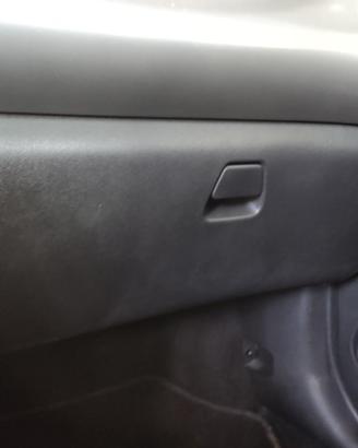 Cassetto portaoggetti PEUGEOT 108 del 2016