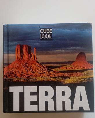 trittico di libri Cube Book 