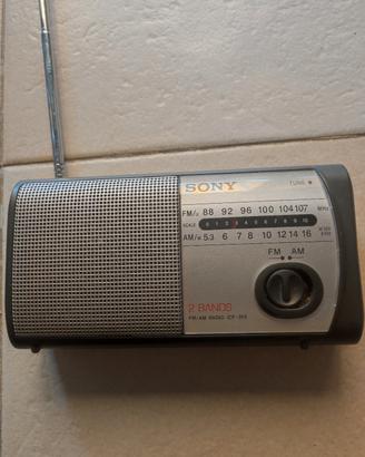 radio portatile SONY funzionante 