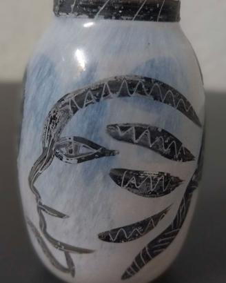 Vaso Kosta Boda dipinto a mano di Ulrica Hydman