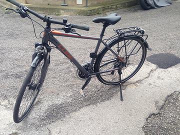 Cube Touring SL