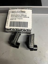 Sensore Pressione Pneumatici TPMS Per Moto BMW K17 K18 K40 K70 Ecc. - Ricambio GNXfixt, Codice OE 8521797
