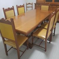 Tavolo classico da pranzo con sedie incluse