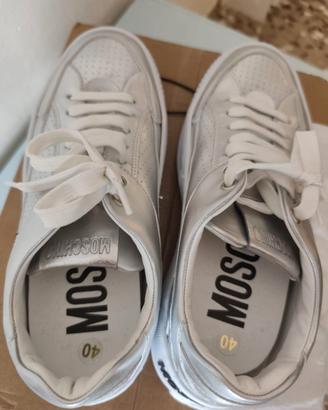 scarpe moschino