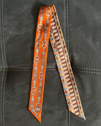 Foulard Hermes Arancio 100% seta