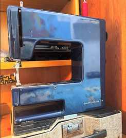 Salmoiraghi 44 by Angelo Mangiarotti