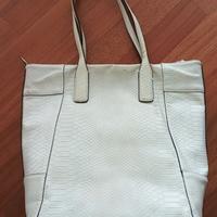 Borsa GUESS semi nuova - Bianco - H:36 × L:37