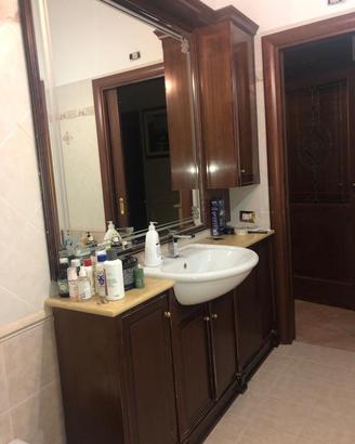 Bagno in legno