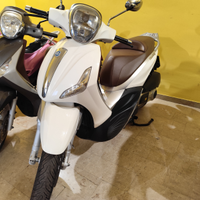 Piaggio Beverly 300