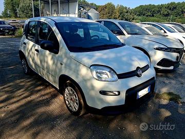 FIAT Panda 1.0 70cv S&s Hybrid  – Solo 33000 Km!