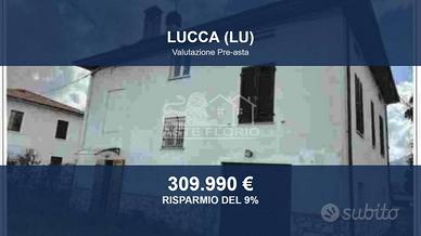 Immobile in asta di 215 m² con più di 5 locali a L
