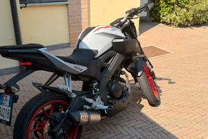 yamaha mt125