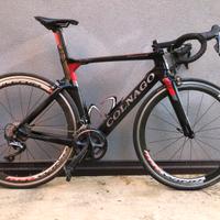 Bicletta da corsa aero Colnago Concept