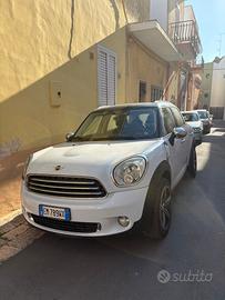 Mini Cooper countryman