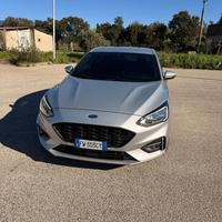 Ford Focus 1.5 120 cv st-line