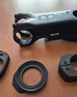 Attacco manubrio 100a Superbox + kit  spessori DCR