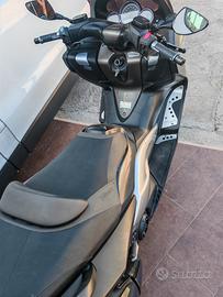 T Max 2011