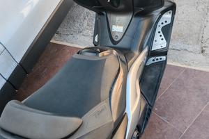 T Max 2011