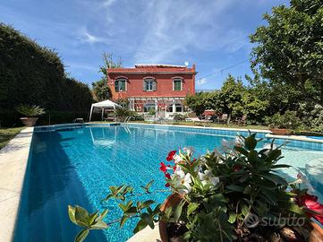 VILLA SINGOLA A NAPOLI