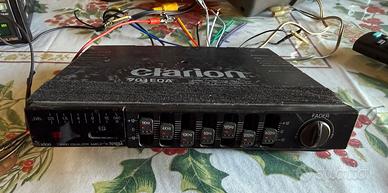 AMPLIFICATORE EQUALIZZATORE A 7 BANDE CLARION 701E