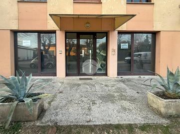 NEGOZIO A GUIDIZZOLO