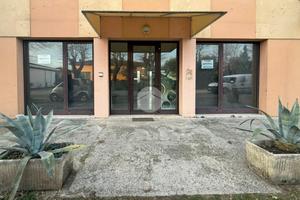 NEGOZIO A GUIDIZZOLO