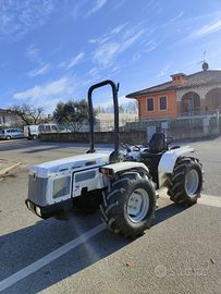 Trattore frutteto Antonio Carraro 5500 jona