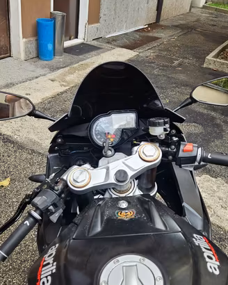Aprilia RS 125 4T ABS - estetica da ripristinare