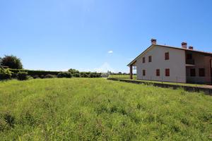 TER. RESIDENZIALE A MONTICELLO CONTE OTTO