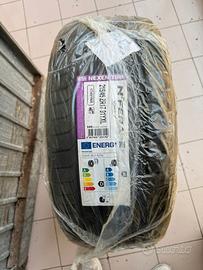 gomma auto per macchina 147