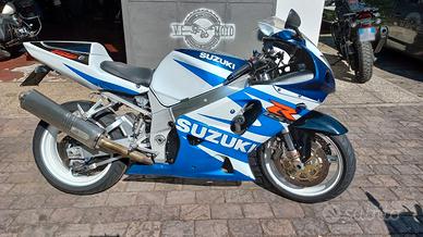 SUZUKI GSXR 750