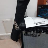 Amplificatore ibanez e leggio