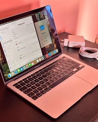 Macbook Air 13" CONSEGNA DOMIC. 256GB/8GB + ADOBE