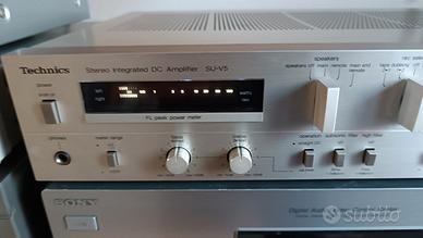 technics... amplificatore vintage perfettamente 