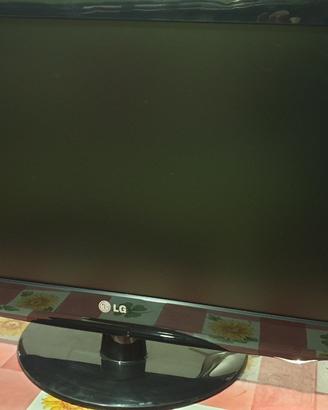 MONITOR TV 22 POLLICI