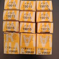 Interruttore 2P Vimar arkè nera 19015