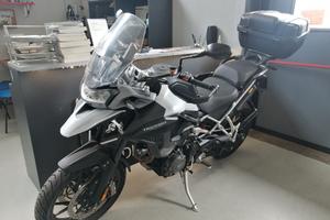 Triumph Tiger 1200 GT PRO