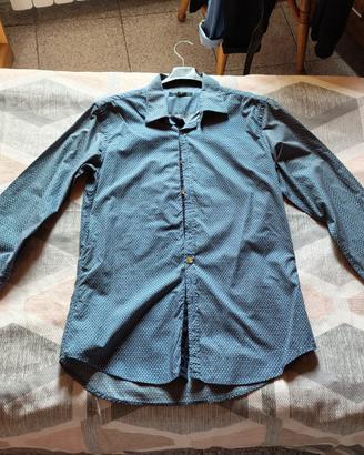 Camicia blu a pallini
