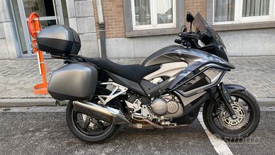 Honda crossrunner 2012 ABS travel edition