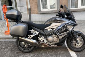 Honda crossrunner 2012 ABS travel edition
