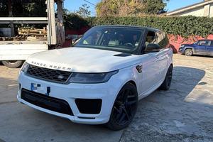 Land Rover Range Sport 3.0 SDV6 HSE Dynamic