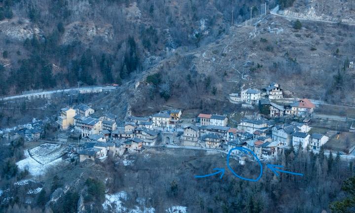 Rustico con terreno Stroppo Bassura CN