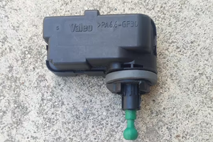 Motorino regolazione assetto faro  Valeo 087299