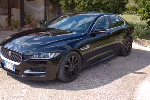 Jaguar xe rsport Total black 