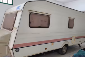 Caravan/Roulotte Roller