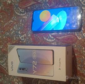 Vivo y72 5g 8gb RAM + 4 128 GB espandibili