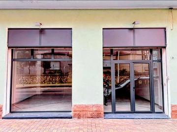 Ampio locale rinnovato - Via Roma 28, Iglesias