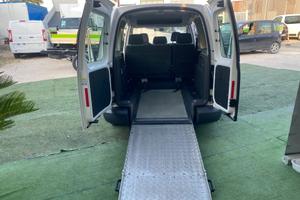 Volkswagen Caddy 1.6 TDI Pedana Disabili 5+1