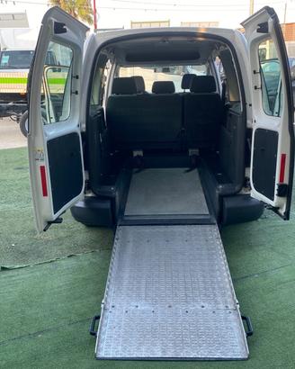 Volkswagen Caddy 1.6 TDI Pedana Disabili 5+1